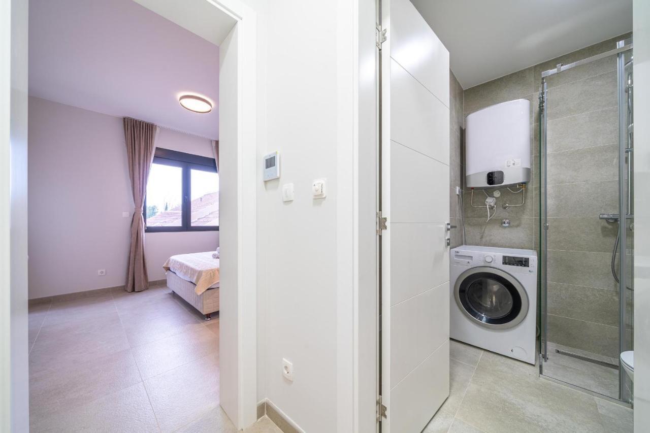 Studio Apartment N2 Tivat Exterior photo